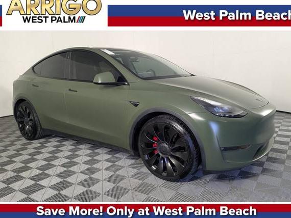 TESLA MODEL Y 2021 5YJYGDEF1MF304772 image